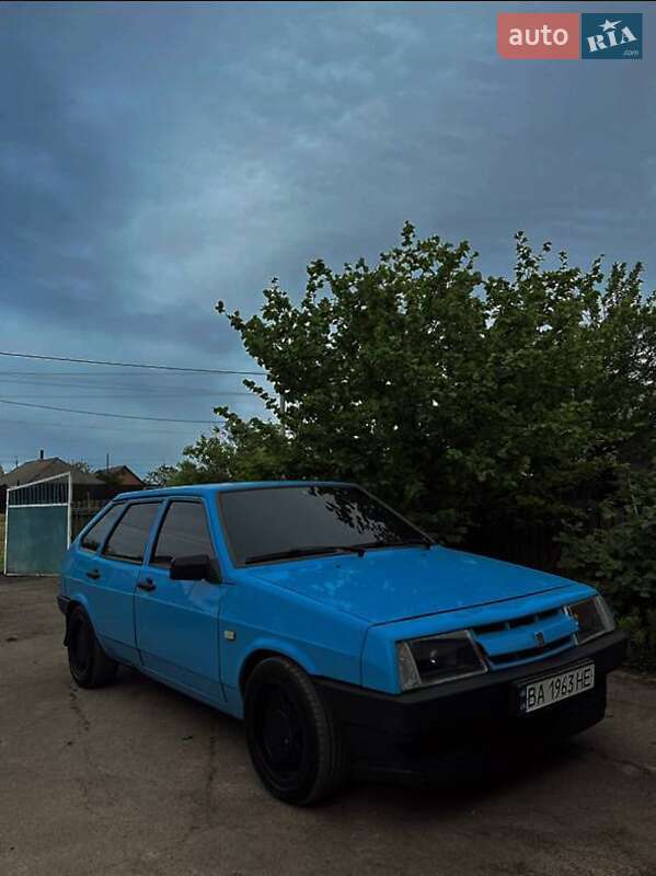 Хэтчбек ВАЗ / Lada 2109 1992 в Новоукраинке