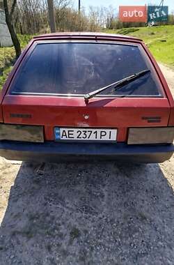 Хэтчбек ВАЗ 2109 1998 в 
