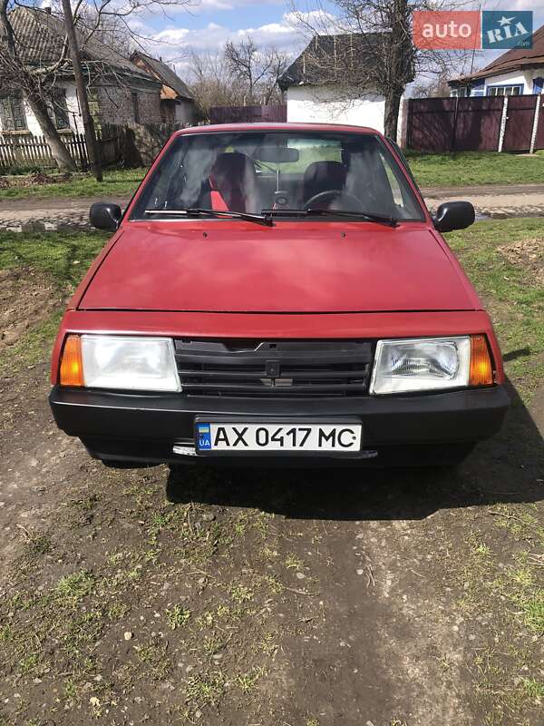 Хэтчбек ВАЗ 2109 1989 в 