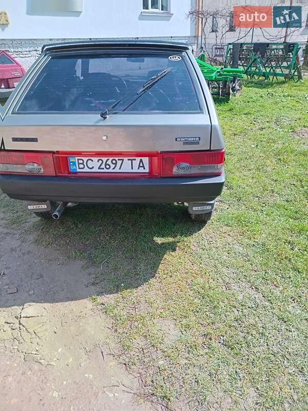 Хэтчбек ВАЗ / Lada 2109 2002 в Старом Самборе фото 6 Хэтчбек ВАЗ / Lada 2109 2002 в Старом Самборе