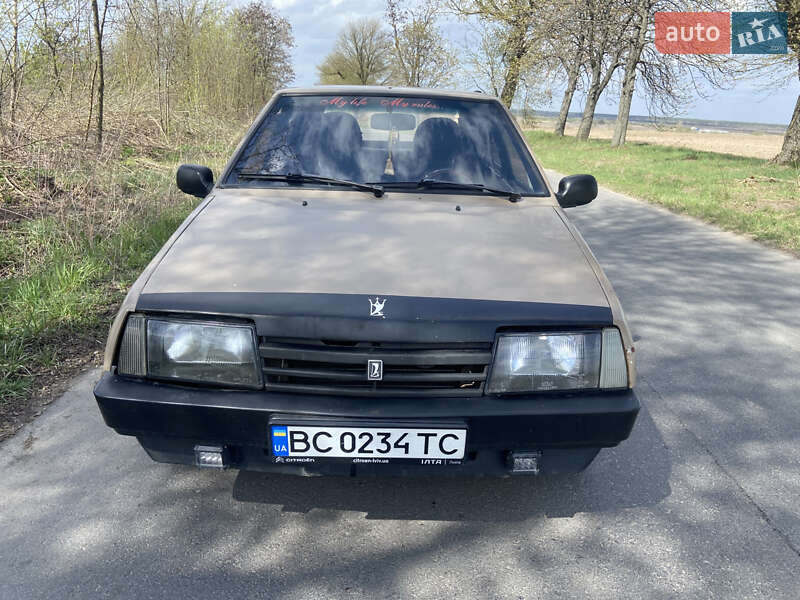 Хетчбек ВАЗ / Lada 2109 1988 в Жовкві