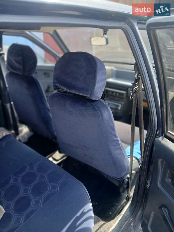 Хэтчбек ВАЗ / Lada 2109 1990 в Запорожье
