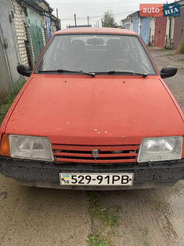Хэтчбек ВАЗ / Lada 2109 1996 в Вараше
