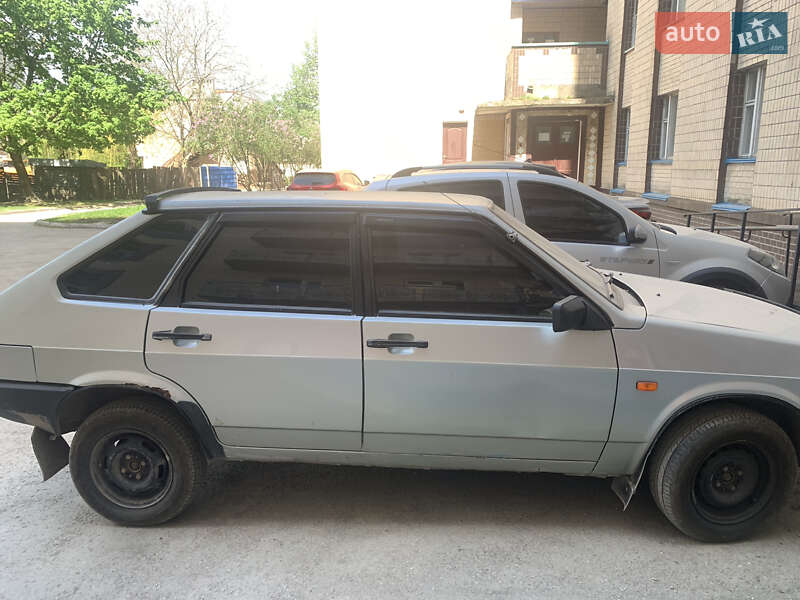 ВАЗ / Lada 2109 2001