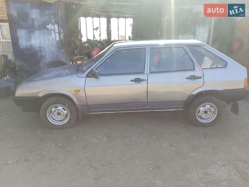 Хэтчбек ВАЗ / Lada 2109 2006 в Сколе