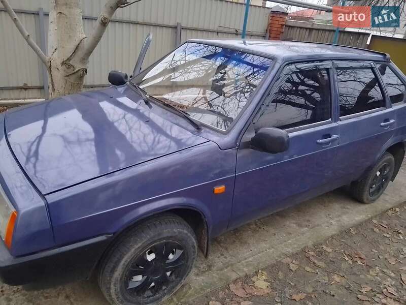 Хэтчбек ВАЗ / Lada 2109 1991 в Буче