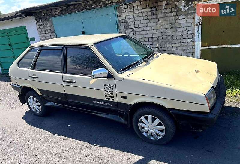 Хетчбек ВАЗ / Lada 2109 1989 в Першотравенську