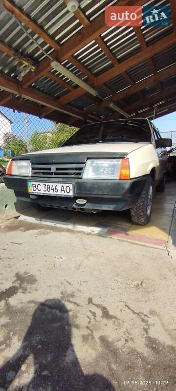 Хэтчбек ВАЗ 2109 1997 в 
