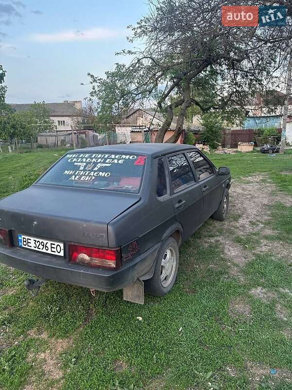 Хетчбек ВАЗ / Lada 2109 2005 в Черкасах
