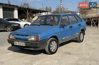 Хэтчбек ВАЗ 2109 1988 в Ровно