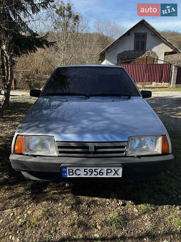 Хэтчбек ВАЗ 2109 2006 в 