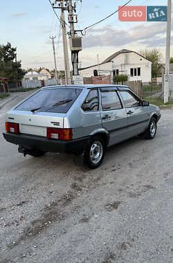 Хетчбек ВАЗ / Lada 2109 1998 в 