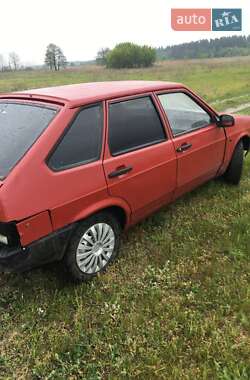 Хэтчбек ВАЗ 2109 1994 в 