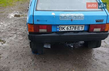 Хэтчбек ВАЗ 2109 1989 в 