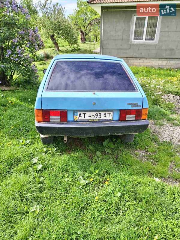 Хэтчбек ВАЗ / Lada 2109 1990 в Коломые фото 3 Хэтчбек ВАЗ / Lada 2109 1990 в Коломые