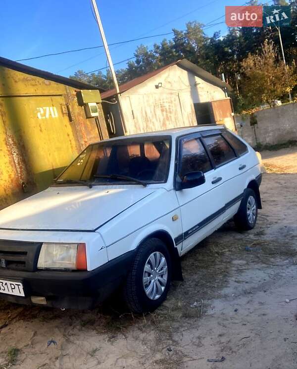 Хетчбек ВАЗ / Lada 2109 1992 в Броварах фото 7 Хетчбек ВАЗ / Lada 2109 1992 в Броварах