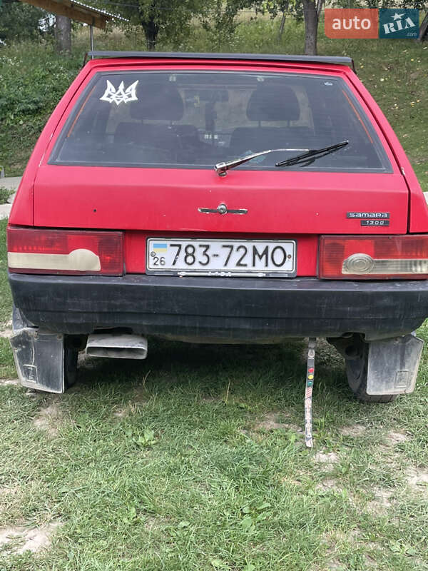 Хэтчбек ВАЗ / Lada 2109 1993 в Черновцах фото 5 Хэтчбек ВАЗ / Lada 2109 1993 в Черновцах