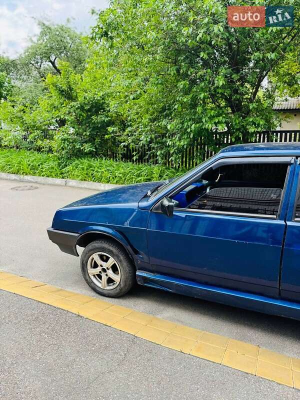 Хетчбек ВАЗ / Lada 2109 2005 в Києві