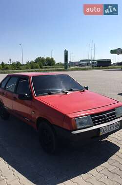 Хэтчбек ВАЗ 2109 1990 в 
