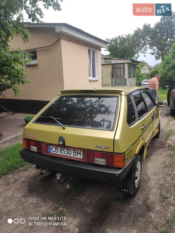 Хэтчбек ВАЗ / Lada 2109 1988 в Конотопе