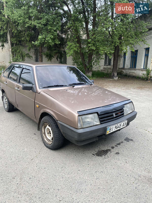 Хетчбек ВАЗ / Lada 2109 1996 в Кобеляках фото 4 Хетчбек ВАЗ / Lada 2109 1996 в Кобеляках