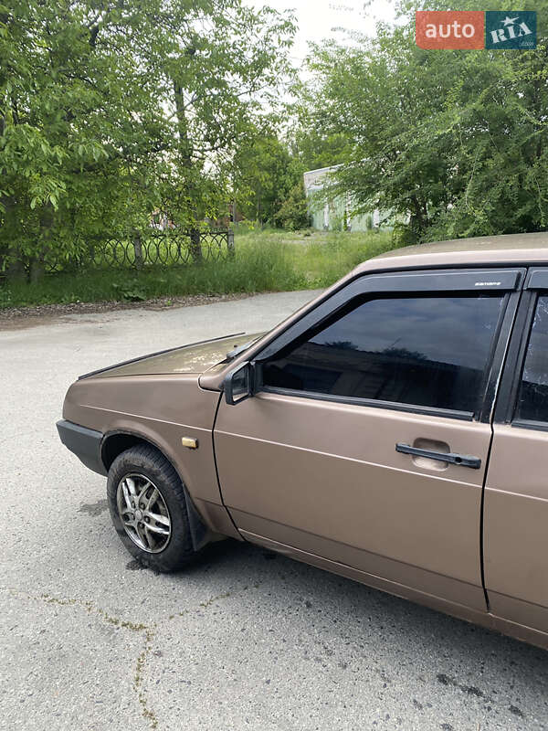 Хетчбек ВАЗ / Lada 2109 1996 в Кобеляках фото 13 Хетчбек ВАЗ / Lada 2109 1996 в Кобеляках