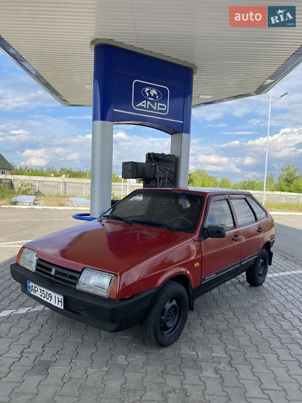 Хэтчбек ВАЗ 2109 1994 в 