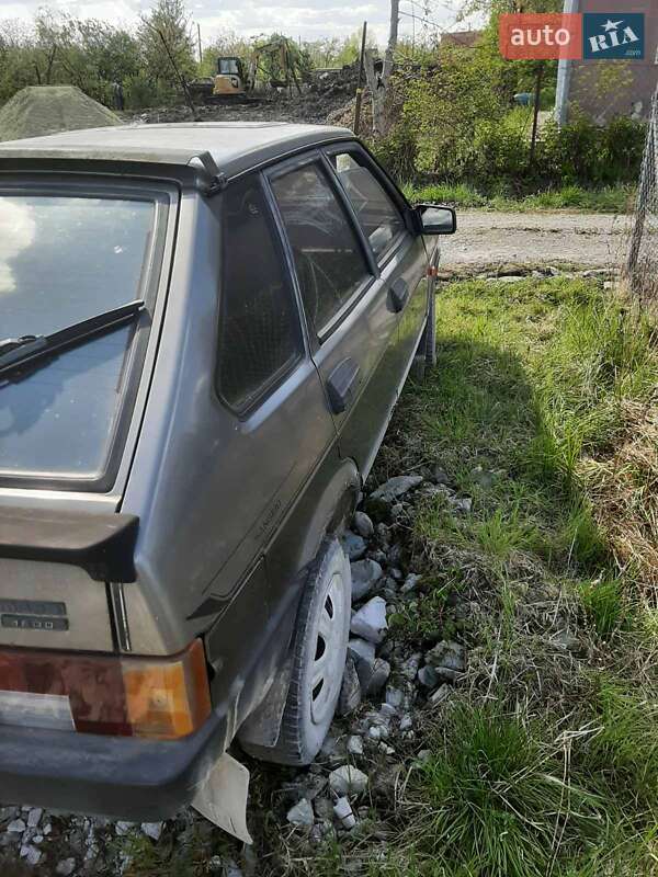 Хэтчбек ВАЗ / Lada 2109 1991 в Львове