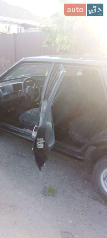 Хэтчбек ВАЗ / Lada 2109 1996 в Каневе