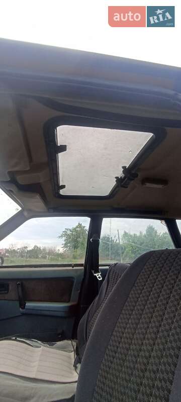 Хэтчбек ВАЗ / Lada 2109 1991 в Гадяче