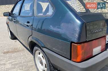 Хэтчбек ВАЗ / Lada 2109 2002 в 