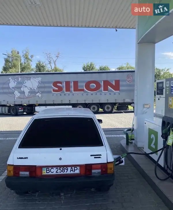 ВАЗ / Lada 2109