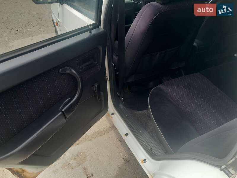 Хэтчбек ВАЗ / Lada 2109 1988 в Харькове