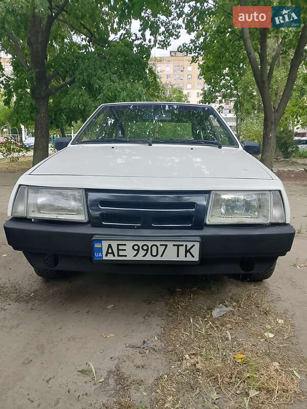 Хетчбек ВАЗ / Lada 2109 1991 в Дніпрі