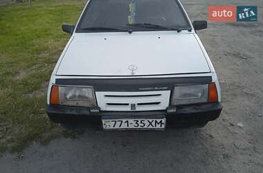 Хетчбек ВАЗ 2109 1991 в Острозі