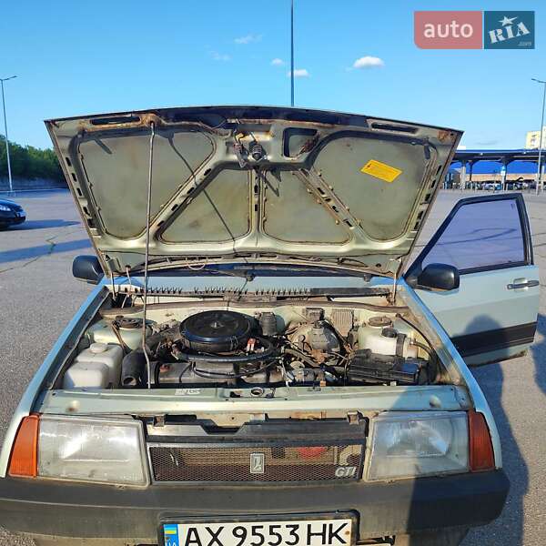 Хетчбек ВАЗ / Lada 2109 2002 в Харкові