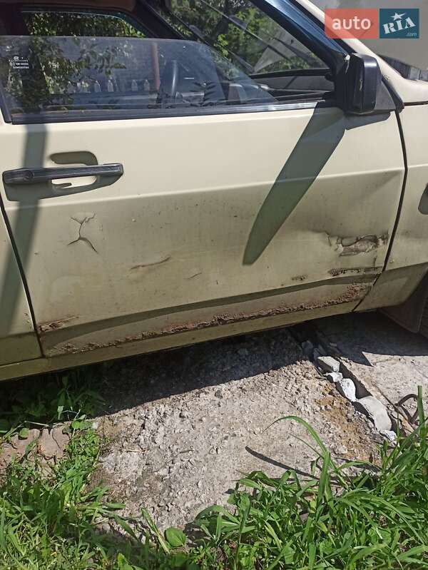 Хэтчбек ВАЗ / Lada 2109 1989 в Конотопе