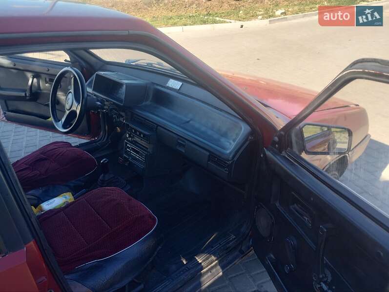 Хэтчбек ВАЗ / Lada 2109 1991 в Барановке