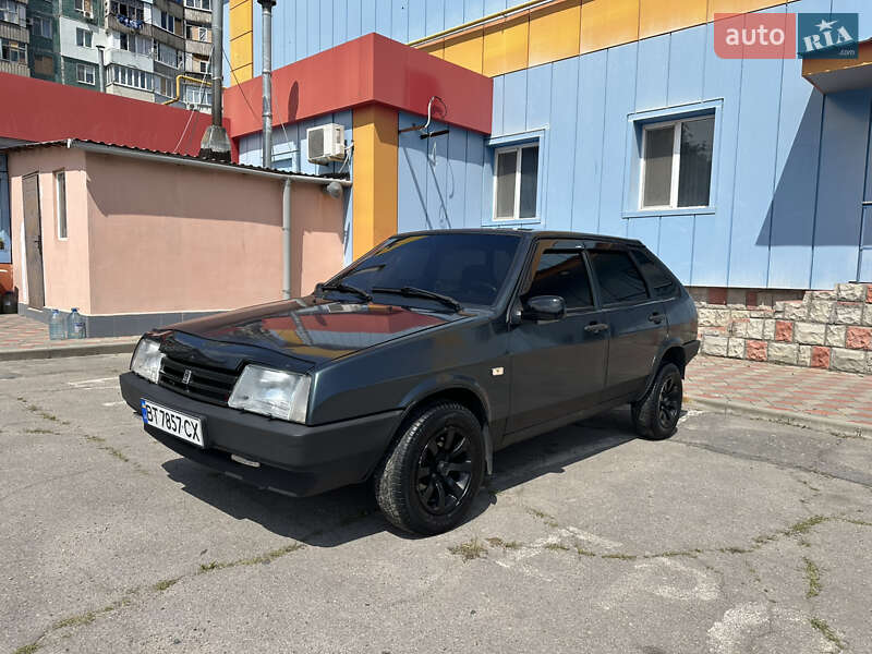 Хетчбек ВАЗ / Lada 2109 2005 в Херсоні