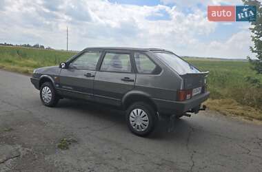 Хэтчбек ВАЗ 2109 1990 в Дубно