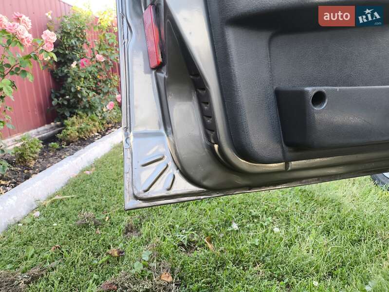 Хетчбек ВАЗ / Lada 2109 1991 в Гребінці фото 9 Хетчбек ВАЗ / Lada 2109 1991 в Гребінці