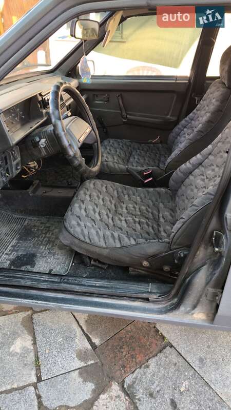 Хэтчбек ВАЗ / Lada 2109 2001 в Звенигородке