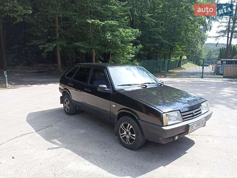 Хэтчбек ВАЗ / Lada 2109 2007 в Львове