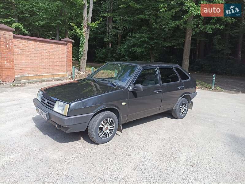 Хэтчбек ВАЗ / Lada 2109 2007 в Львове
