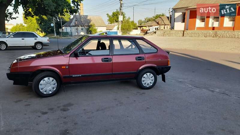 Хэтчбек ВАЗ / Lada 2109 1991 в Полтаве