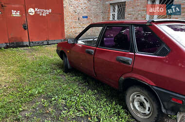 Хэтчбек ВАЗ 2109 1991 в 