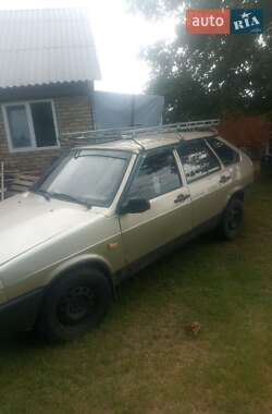 Хэтчбек ВАЗ / Lada 2109 1990 в 