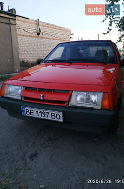 Хэтчбек ВАЗ 2109 1991 в 