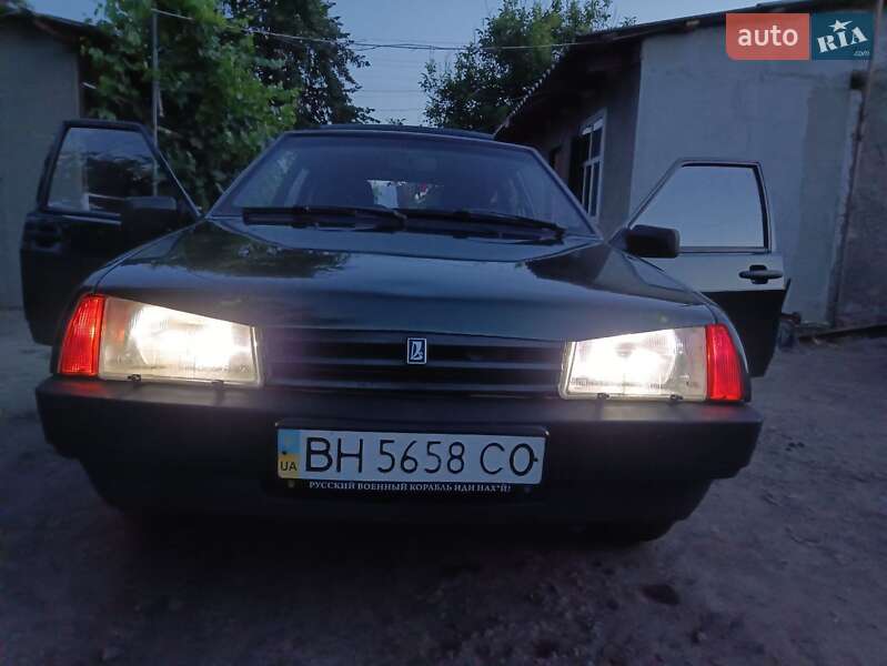 Хэтчбек ВАЗ / Lada 2109 2005 в Доманевке