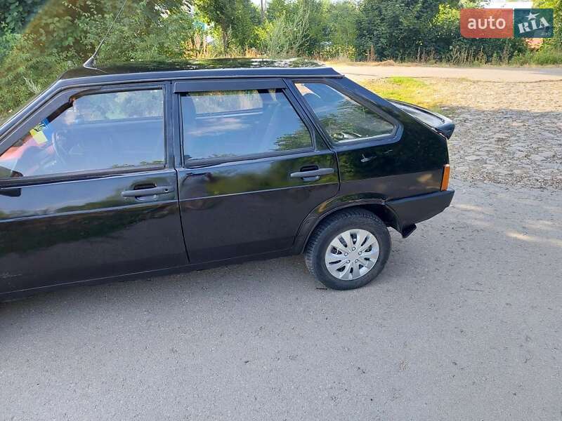 Хетчбек ВАЗ / Lada 2109 1992 в Умані